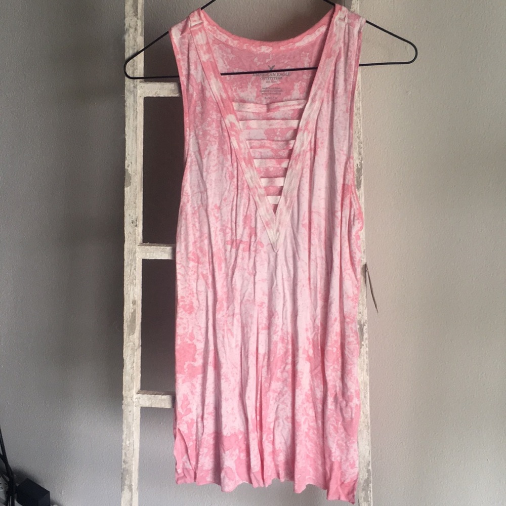 White wash / tie dye pink tank tap